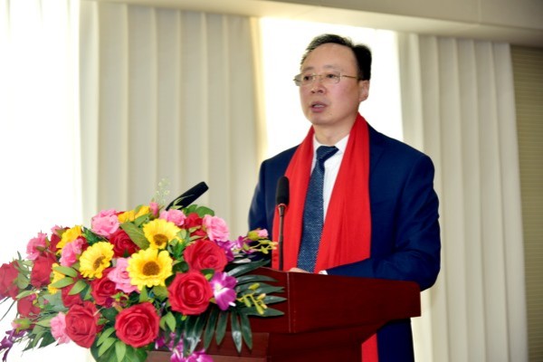 公司2025年度工作总结表彰大会胜利召开